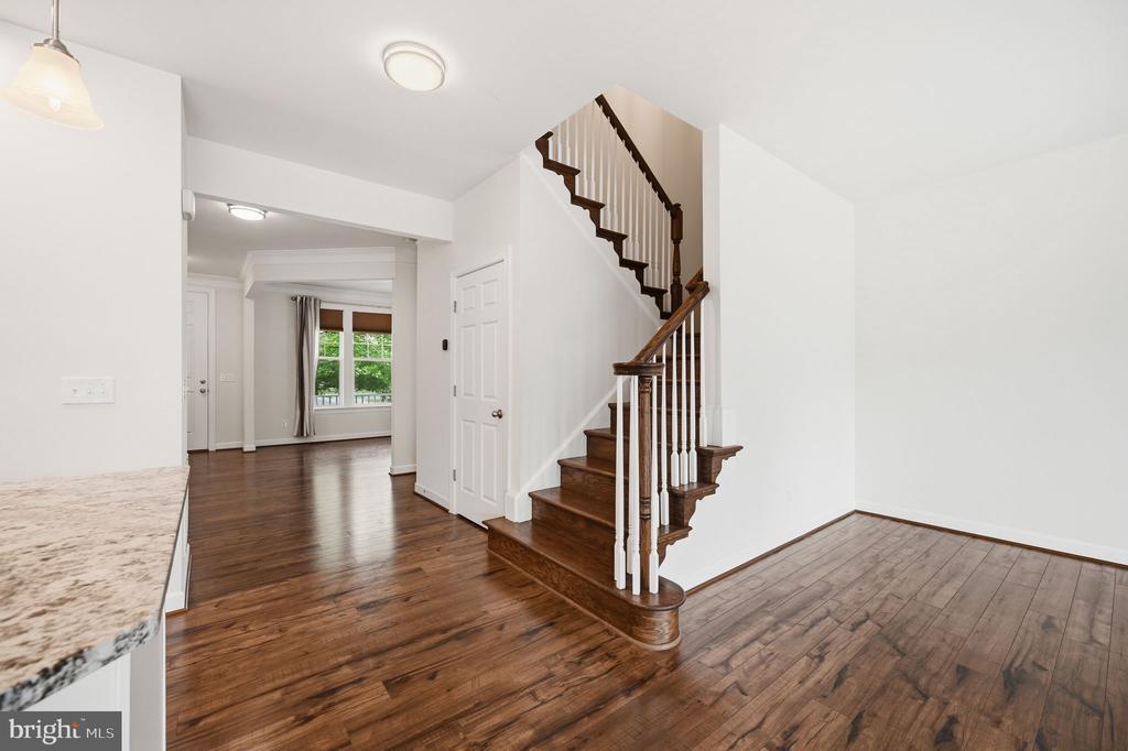 6299 MARGARET WAY, WARRENTON, Virginia 20187, 4 Bedrooms Bedrooms, ,2 BathroomsBathrooms,Residential,6299 MARGARET WAY,VAFQ2021038 MLS # VAFQ2021038