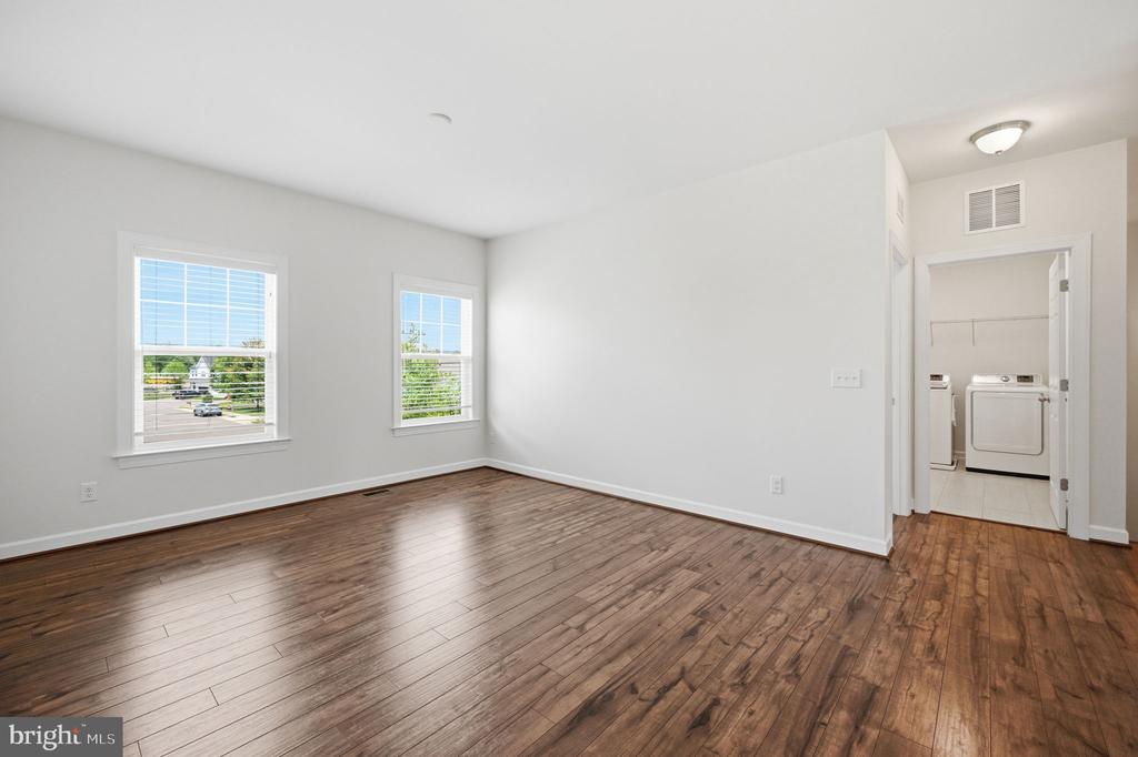 6299 MARGARET WAY, WARRENTON, Virginia 20187, 4 Bedrooms Bedrooms, ,2 BathroomsBathrooms,Residential,6299 MARGARET WAY,VAFQ2021038 MLS # VAFQ2021038
