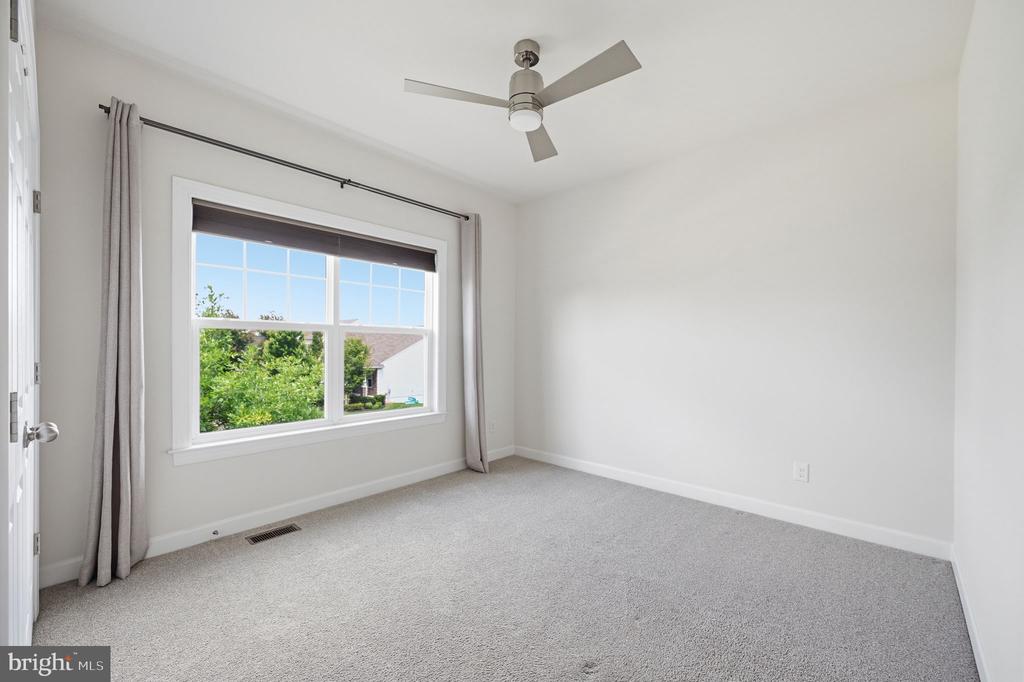 6299 MARGARET WAY, WARRENTON, Virginia 20187, 4 Bedrooms Bedrooms, ,2 BathroomsBathrooms,Residential,6299 MARGARET WAY,VAFQ2021038 MLS # VAFQ2021038