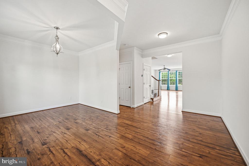 6299 MARGARET WAY, WARRENTON, Virginia 20187, 4 Bedrooms Bedrooms, ,2 BathroomsBathrooms,Residential,6299 MARGARET WAY,VAFQ2021038 MLS # VAFQ2021038