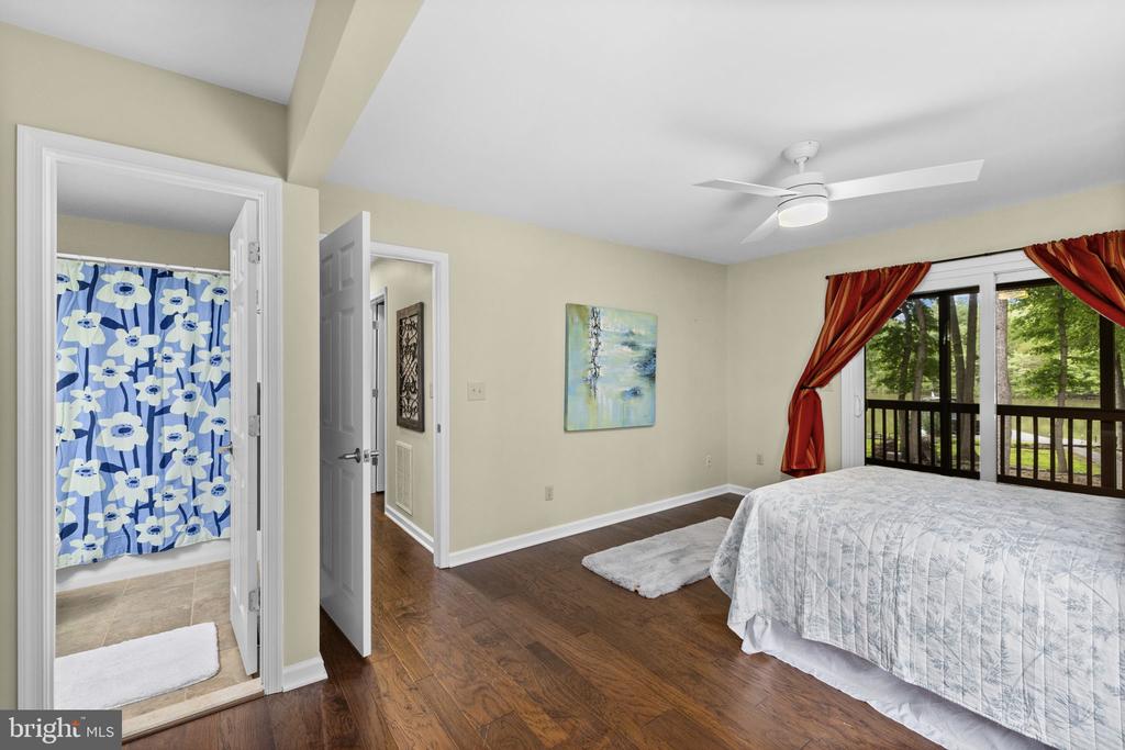 1917 LAKEVIEW PKWY, LOCUST GROVE, Virginia 22508, 5 Bedrooms Bedrooms, ,3 BathroomsBathrooms,Residential,1917 LAKEVIEW PKWY,VAOR2014172 MLS # VAOR2014172 1917 LAKEVIEW PKWY, LOCUST GROVE, Virginia 22508, 5 Bedrooms Bedrooms, ,3 BathroomsBathrooms,Residential,1917 LAKEVIEW PKWY,VAOR2014172 MLS # VAOR2014172