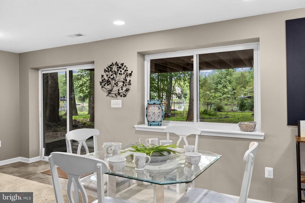 1917 LAKEVIEW PKWY, LOCUST GROVE, Virginia 22508, 5 Bedrooms Bedrooms, ,3 BathroomsBathrooms,Residential,1917 LAKEVIEW PKWY,VAOR2014172 MLS # VAOR2014172 1917 LAKEVIEW PKWY, LOCUST GROVE, Virginia 22508, 5 Bedrooms Bedrooms, ,3 BathroomsBathrooms,Residential,1917 LAKEVIEW PKWY,VAOR2014172 MLS # VAOR2014172