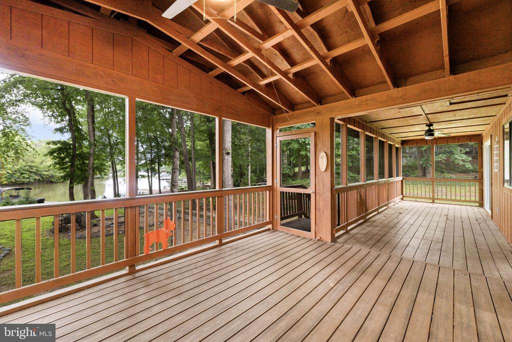 1917 LAKEVIEW PKWY, LOCUST GROVE, Virginia 22508, 5 Bedrooms Bedrooms, ,3 BathroomsBathrooms,Residential,1917 LAKEVIEW PKWY,VAOR2014172 MLS # VAOR2014172 1917 LAKEVIEW PKWY, LOCUST GROVE, Virginia 22508, 5 Bedrooms Bedrooms, ,3 BathroomsBathrooms,Residential,1917 LAKEVIEW PKWY,VAOR2014172 MLS # VAOR2014172
