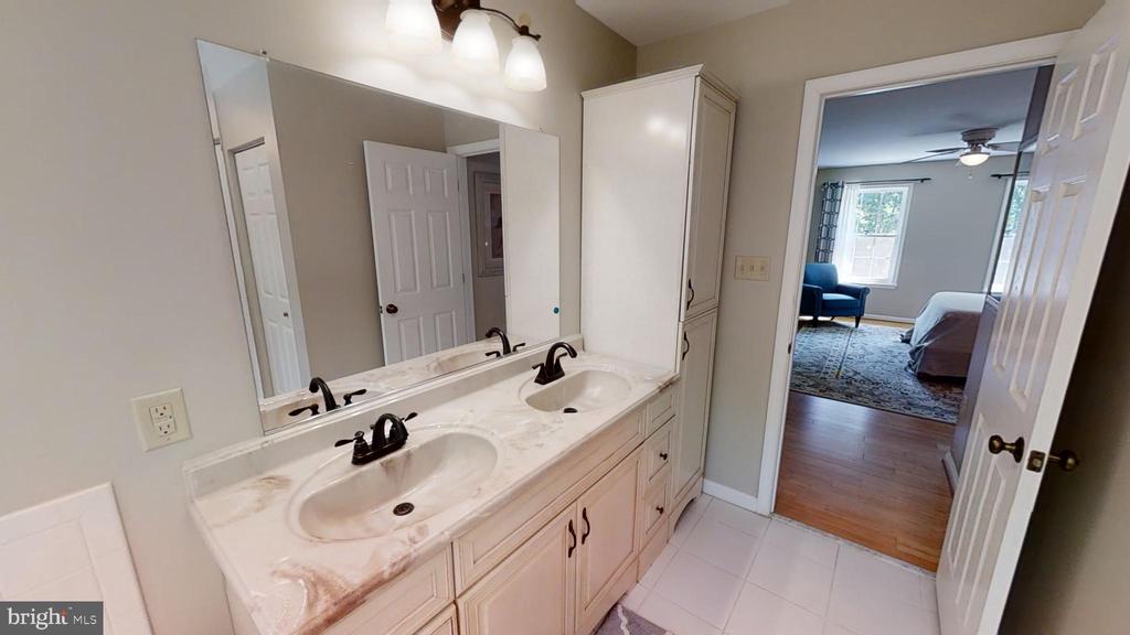 3938 MOODY TOWN RD, BUMPASS, Virginia 23024, 4 Bedrooms Bedrooms, ,3 BathroomsBathrooms,Residential,3938 MOODY TOWN RD,VALA2009988 MLS # VALA2009988 3938 MOODY TOWN RD, BUMPASS, Virginia 23024, 4 Bedrooms Bedrooms, ,3 BathroomsBathrooms,Residential,3938 MOODY TOWN RD,VALA2009988 MLS # VALA2009988