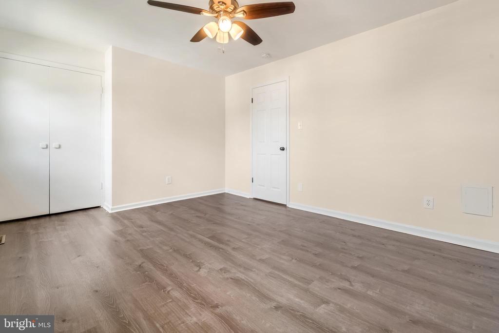 5 BENTLEY CT, FREDERICKSBURG, Virginia 22408, 3 Bedrooms Bedrooms, ,1 BathroomBathrooms,Residential,OLDE GREENWICH,5 BENTLEY CT,VASP2042662 MLS # VASP2042662 5 BENTLEY CT, FREDERICKSBURG, Virginia 22408, 3 Bedrooms Bedrooms, ,1 BathroomBathrooms,Residential,OLDE GREENWICH,5 BENTLEY CT,VASP2042662 MLS # VASP2042662