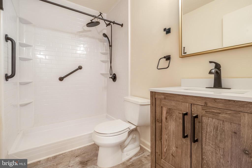 5 BENTLEY CT, FREDERICKSBURG, Virginia 22408, 3 Bedrooms Bedrooms, ,1 BathroomBathrooms,Residential,OLDE GREENWICH,5 BENTLEY CT,VASP2042662 MLS # VASP2042662 5 BENTLEY CT, FREDERICKSBURG, Virginia 22408, 3 Bedrooms Bedrooms, ,1 BathroomBathrooms,Residential,OLDE GREENWICH,5 BENTLEY CT,VASP2042662 MLS # VASP2042662