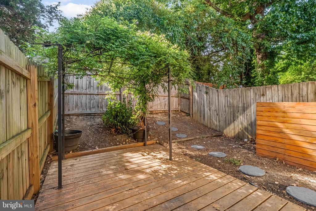 5 BENTLEY CT, FREDERICKSBURG, Virginia 22408, 3 Bedrooms Bedrooms, ,1 BathroomBathrooms,Residential,OLDE GREENWICH,5 BENTLEY CT,VASP2042662 MLS # VASP2042662 5 BENTLEY CT, FREDERICKSBURG, Virginia 22408, 3 Bedrooms Bedrooms, ,1 BathroomBathrooms,Residential,OLDE GREENWICH,5 BENTLEY CT,VASP2042662 MLS # VASP2042662