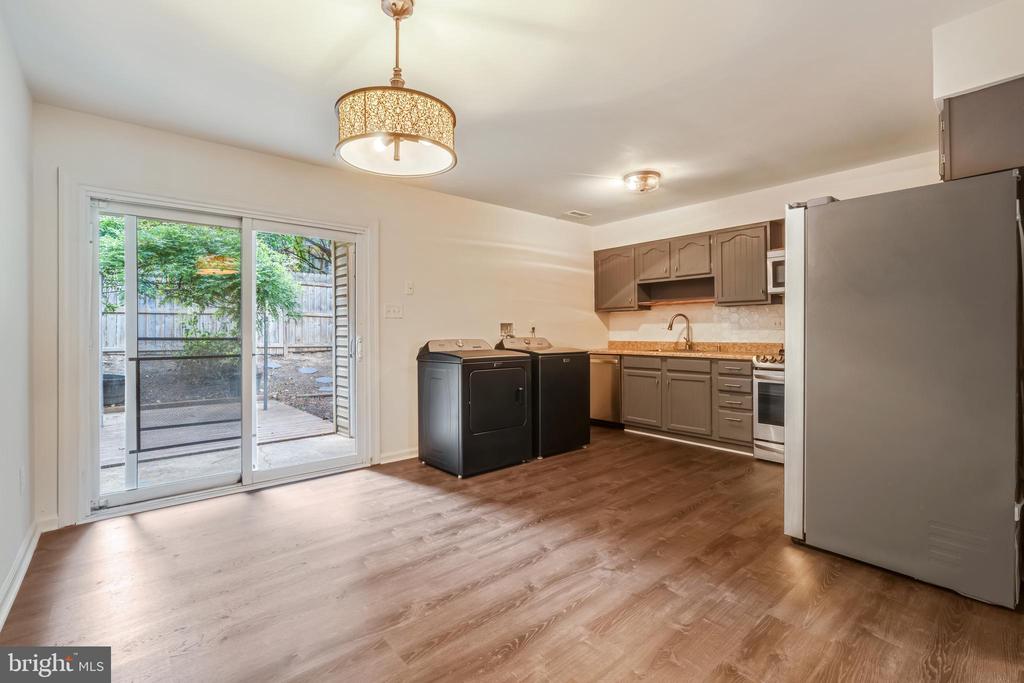 5 BENTLEY CT, FREDERICKSBURG, Virginia 22408, 3 Bedrooms Bedrooms, ,1 BathroomBathrooms,Residential,OLDE GREENWICH,5 BENTLEY CT,VASP2042662 MLS # VASP2042662 5 BENTLEY CT, FREDERICKSBURG, Virginia 22408, 3 Bedrooms Bedrooms, ,1 BathroomBathrooms,Residential,OLDE GREENWICH,5 BENTLEY CT,VASP2042662 MLS # VASP2042662