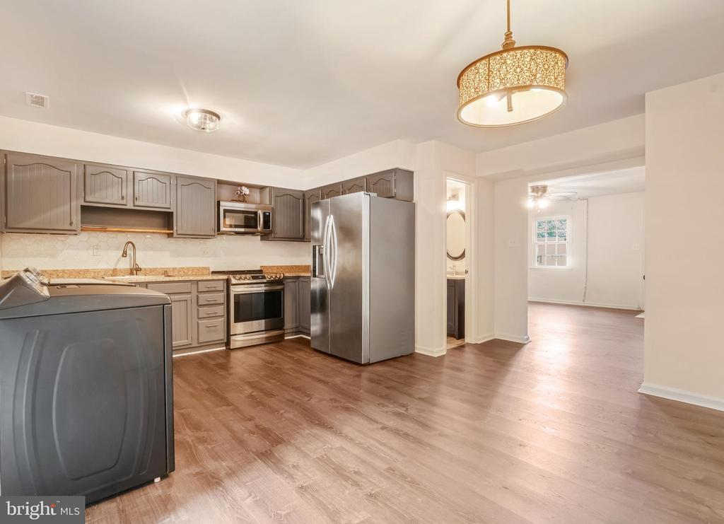 5 BENTLEY CT, FREDERICKSBURG, Virginia 22408, 3 Bedrooms Bedrooms, ,1 BathroomBathrooms,Residential,OLDE GREENWICH,5 BENTLEY CT,VASP2042662 MLS # VASP2042662 5 BENTLEY CT, FREDERICKSBURG, Virginia 22408, 3 Bedrooms Bedrooms, ,1 BathroomBathrooms,Residential,OLDE GREENWICH,5 BENTLEY CT,VASP2042662 MLS # VASP2042662