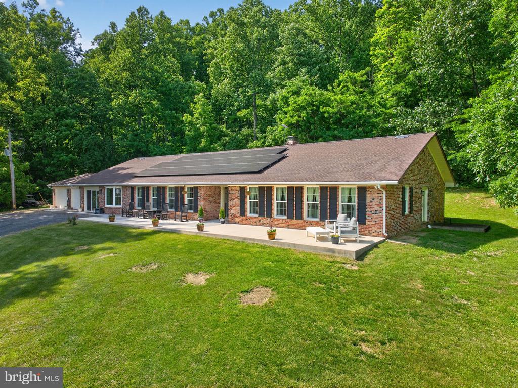 2710 TUCKERS LN, LINDEN, Virginia 22642, 4 Bedrooms Bedrooms, ,3 BathroomsBathrooms,Residential,2710 TUCKERS LN,VAFQ2022470 MLS # VAFQ2022470
