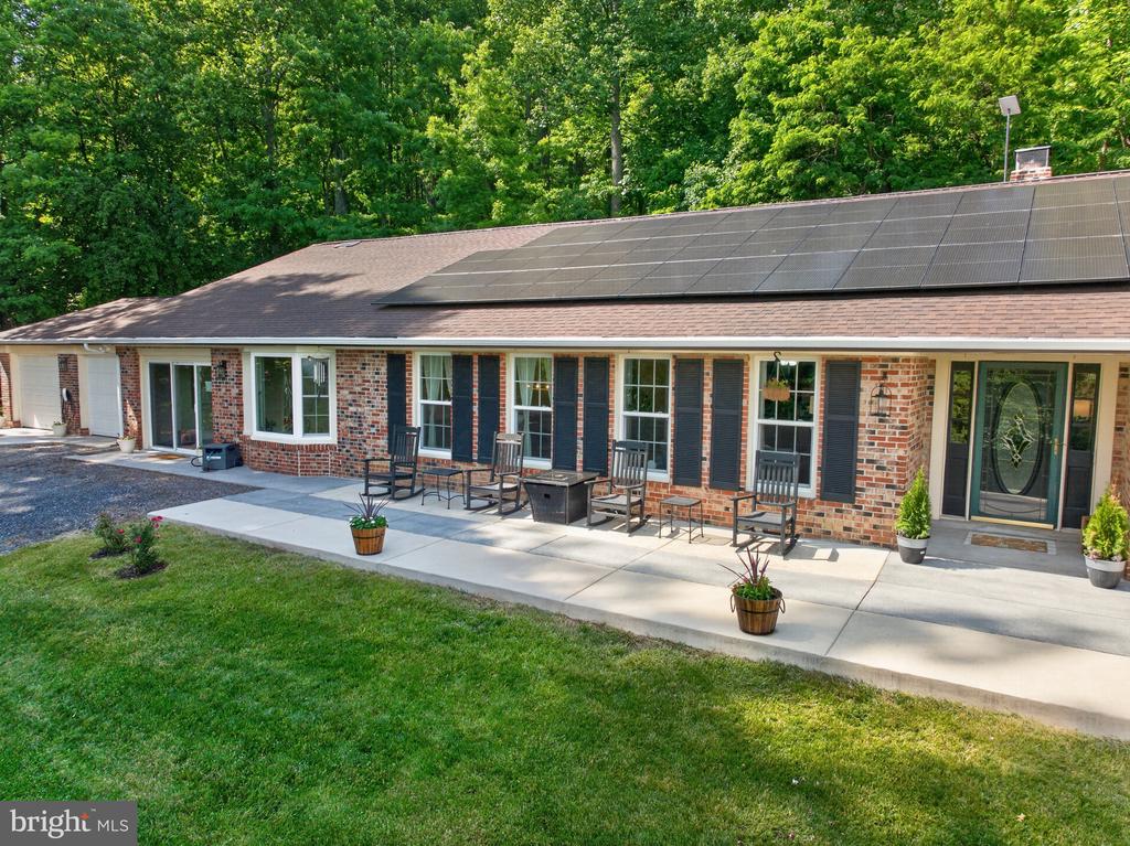 2710 TUCKERS LN, LINDEN, Virginia 22642, 4 Bedrooms Bedrooms, ,3 BathroomsBathrooms,Residential,2710 TUCKERS LN,VAFQ2022470 MLS # VAFQ2022470