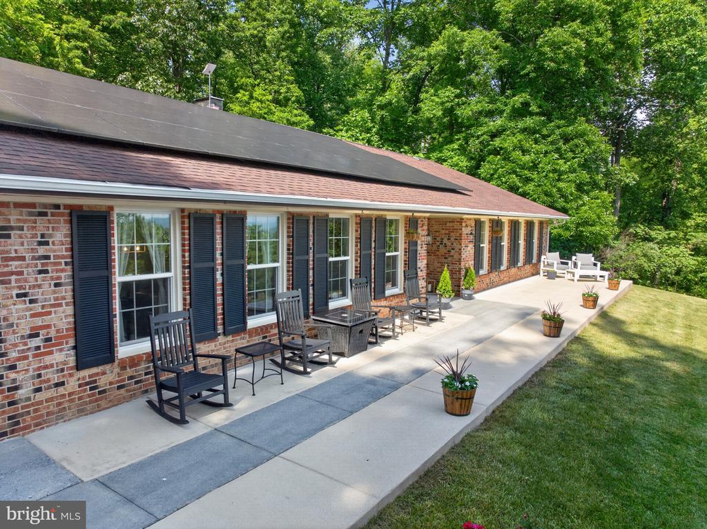 2710 TUCKERS LN, LINDEN, Virginia 22642, 4 Bedrooms Bedrooms, ,3 BathroomsBathrooms,Residential,2710 TUCKERS LN,VAFQ2022470 MLS # VAFQ2022470