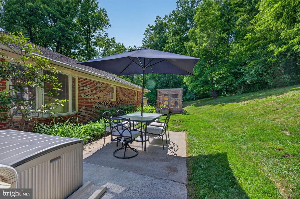 2710 TUCKERS LN, LINDEN, Virginia 22642, 4 Bedrooms Bedrooms, ,3 BathroomsBathrooms,Residential,2710 TUCKERS LN,VAFQ2022470 MLS # VAFQ2022470