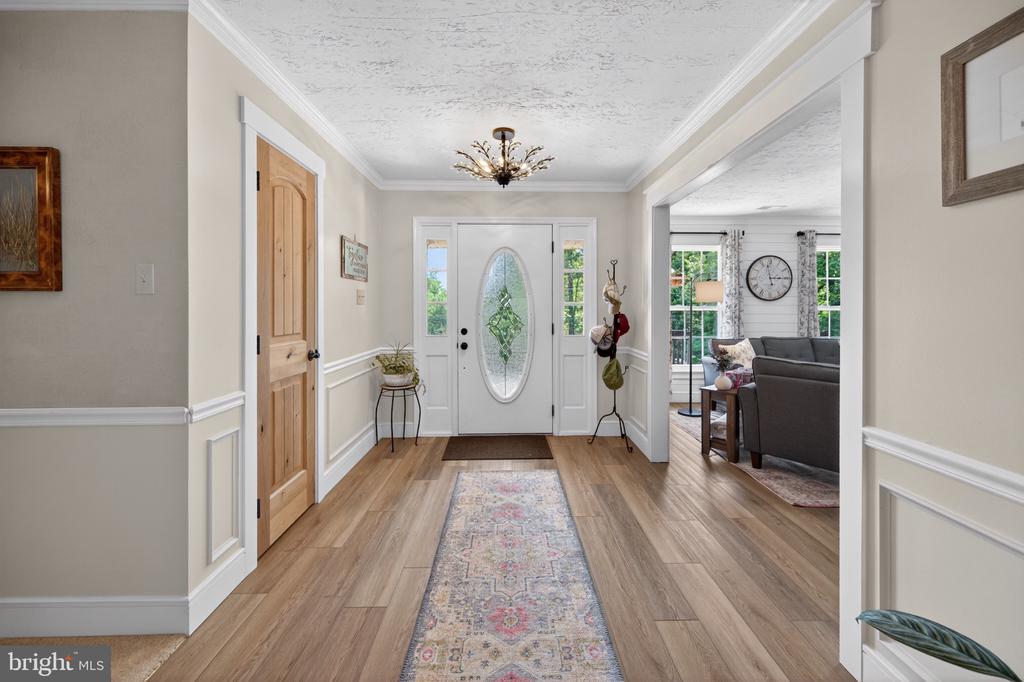 2710 TUCKERS LN, LINDEN, Virginia 22642, 4 Bedrooms Bedrooms, ,3 BathroomsBathrooms,Residential,2710 TUCKERS LN,VAFQ2022470 MLS # VAFQ2022470