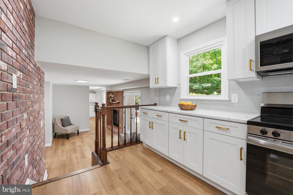 7607 NYLAND RD, FREDERICKSBURG, Virginia 22408, 5 Bedrooms Bedrooms, ,3 BathroomsBathrooms,Residential,7607 NYLAND RD,VASP2042760 MLS # VASP2042760