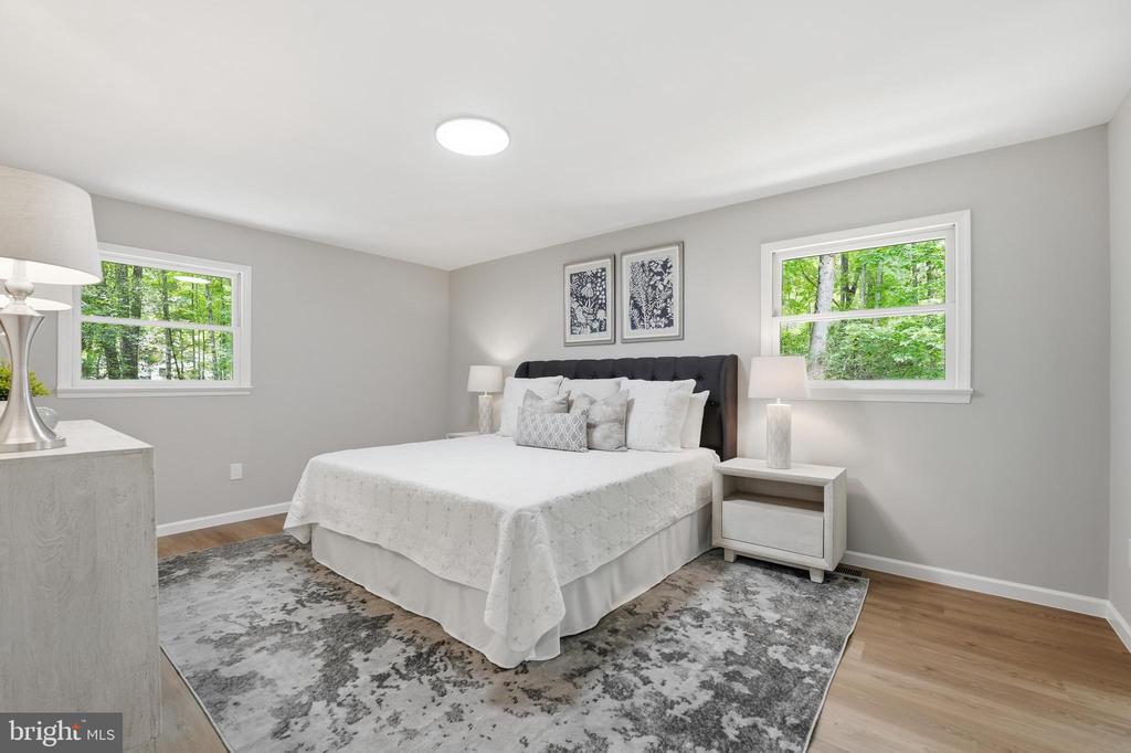 7607 NYLAND RD, FREDERICKSBURG, Virginia 22408, 5 Bedrooms Bedrooms, ,3 BathroomsBathrooms,Residential,7607 NYLAND RD,VASP2042760 MLS # VASP2042760