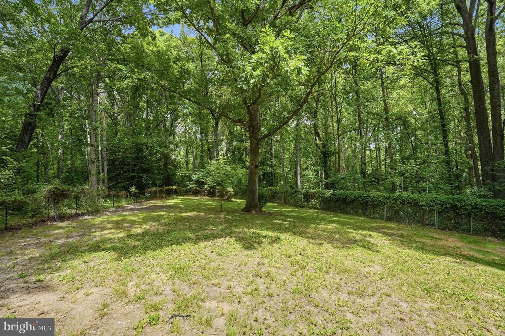 7607 NYLAND RD, FREDERICKSBURG, Virginia 22408, 5 Bedrooms Bedrooms, ,3 BathroomsBathrooms,Residential,7607 NYLAND RD,VASP2042760 MLS # VASP2042760