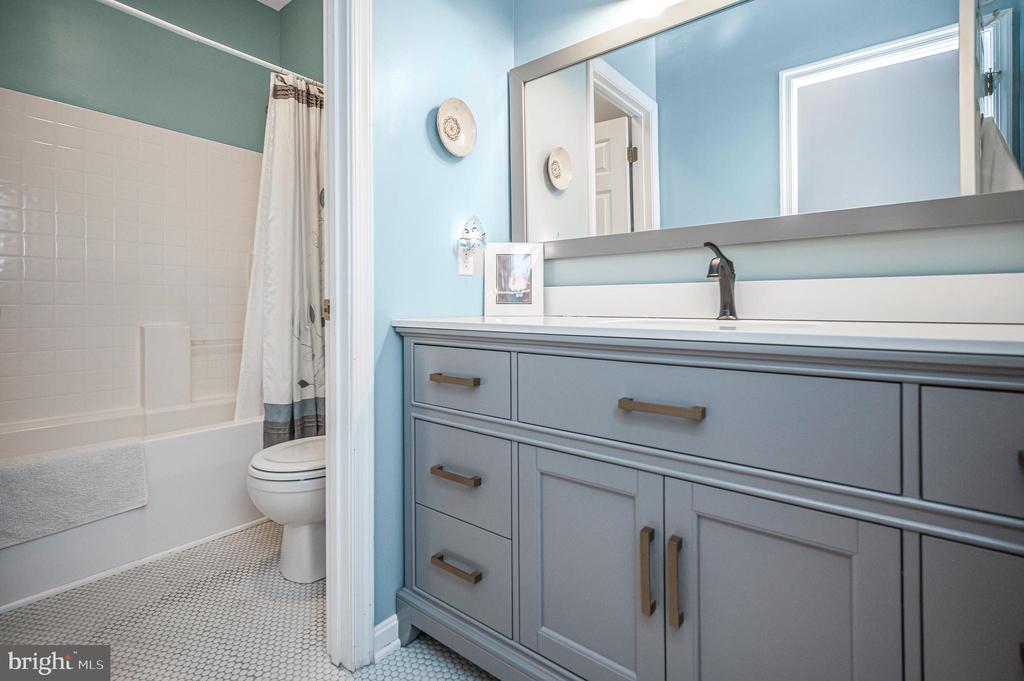 200 MONTICELLO CIR, LOCUST GROVE, Virginia 22508, 4 Bedrooms Bedrooms, ,3 BathroomsBathrooms,Residential,200 MONTICELLO CIR,VAOR2014252 MLS # VAOR2014252 200 MONTICELLO CIR, LOCUST GROVE, Virginia 22508, 4 Bedrooms Bedrooms, ,3 BathroomsBathrooms,Residential,200 MONTICELLO CIR,VAOR2014252 MLS # VAOR2014252