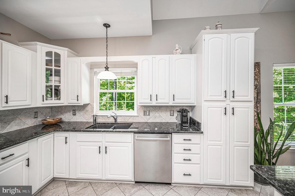200 MONTICELLO CIR, LOCUST GROVE, Virginia 22508, 4 Bedrooms Bedrooms, ,3 BathroomsBathrooms,Residential,200 MONTICELLO CIR,VAOR2014252 MLS # VAOR2014252 200 MONTICELLO CIR, LOCUST GROVE, Virginia 22508, 4 Bedrooms Bedrooms, ,3 BathroomsBathrooms,Residential,200 MONTICELLO CIR,VAOR2014252 MLS # VAOR2014252