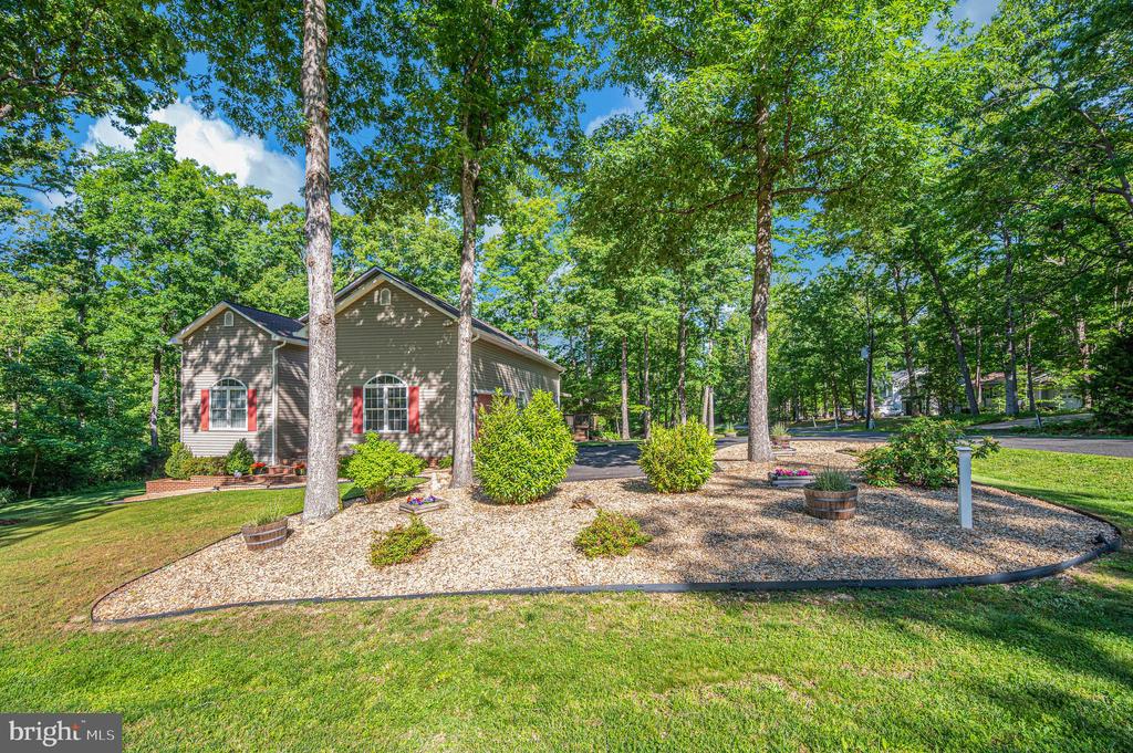 200 MONTICELLO CIR, LOCUST GROVE, Virginia 22508, 4 Bedrooms Bedrooms, ,3 BathroomsBathrooms,Residential,200 MONTICELLO CIR,VAOR2014252 MLS # VAOR2014252 200 MONTICELLO CIR, LOCUST GROVE, Virginia 22508, 4 Bedrooms Bedrooms, ,3 BathroomsBathrooms,Residential,200 MONTICELLO CIR,VAOR2014252 MLS # VAOR2014252