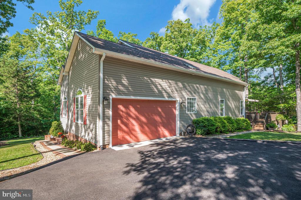 200 MONTICELLO CIR, LOCUST GROVE, Virginia 22508, 4 Bedrooms Bedrooms, ,3 BathroomsBathrooms,Residential,200 MONTICELLO CIR,VAOR2014252 MLS # VAOR2014252 200 MONTICELLO CIR, LOCUST GROVE, Virginia 22508, 4 Bedrooms Bedrooms, ,3 BathroomsBathrooms,Residential,200 MONTICELLO CIR,VAOR2014252 MLS # VAOR2014252