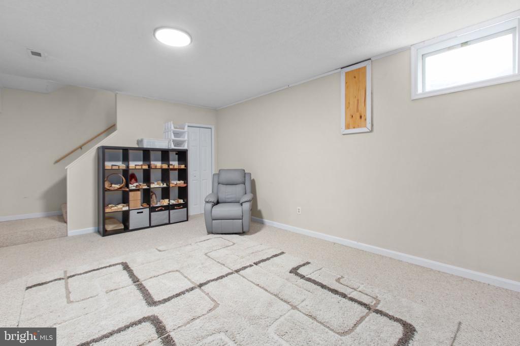 10910 KIRTLEY LN, SPOTSYLVANIA, Virginia 22553, 3 Bedrooms Bedrooms, ,2 BathroomsBathrooms,Residential,10910 KIRTLEY LN,VASP2042712 MLS # VASP2042712