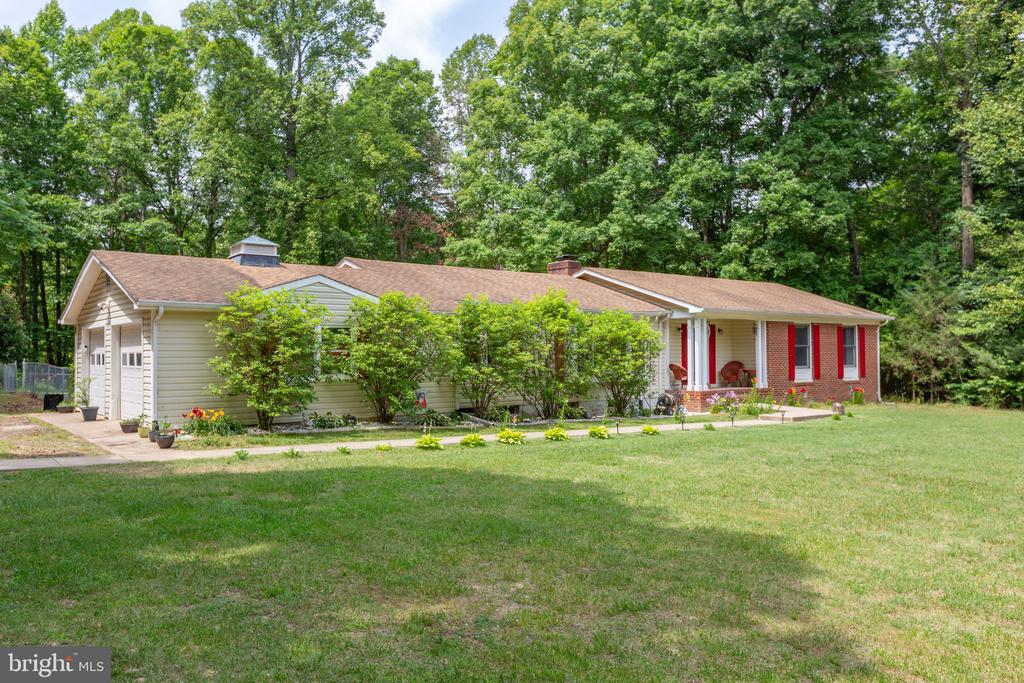 10910 KIRTLEY LN, SPOTSYLVANIA, Virginia 22553, 3 Bedrooms Bedrooms, ,2 BathroomsBathrooms,Residential,10910 KIRTLEY LN,VASP2042712 MLS # VASP2042712