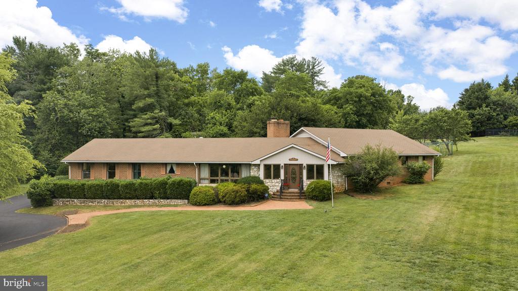 252 BOXLEY LN, ORANGE, Virginia 22960, 5 Bedrooms Bedrooms, ,3 BathroomsBathrooms,Residential,252 BOXLEY LN,VAOR2014406 MLS # VAOR2014406