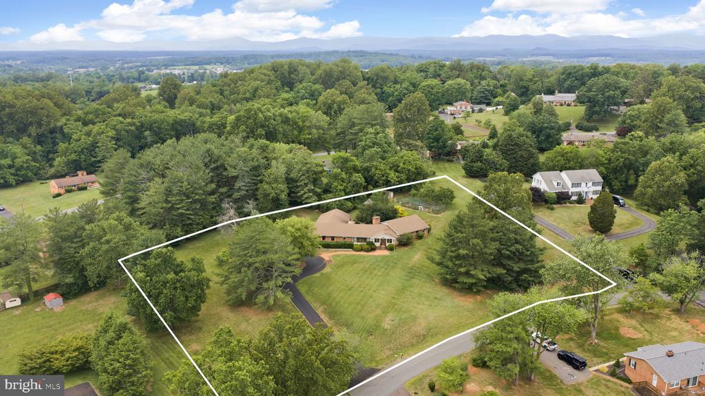 252 BOXLEY LN, ORANGE, Virginia 22960, 5 Bedrooms Bedrooms, ,3 BathroomsBathrooms,Residential,252 BOXLEY LN,VAOR2014406 MLS # VAOR2014406