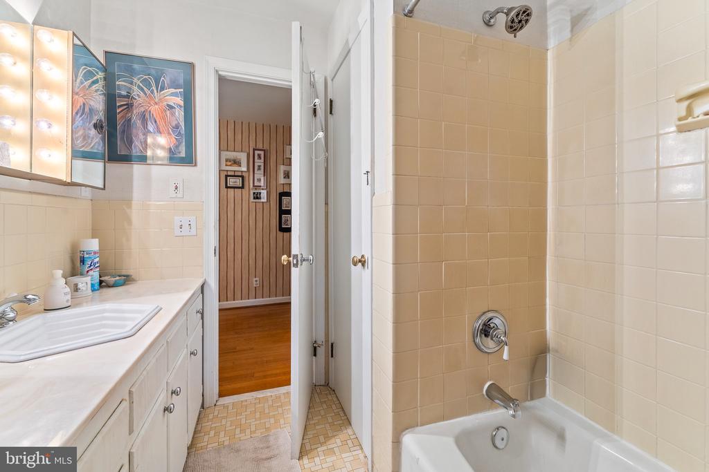 14 CAISSON WAY, FREDERICKSBURG, Virginia 22408, 3 Bedrooms Bedrooms, ,2 BathroomsBathrooms,Residential,14 CAISSON WAY,VASP2042822 MLS # VASP2042822 14 CAISSON WAY, FREDERICKSBURG, Virginia 22408, 3 Bedrooms Bedrooms, ,2 BathroomsBathrooms,Residential,14 CAISSON WAY,VASP2042822 MLS # VASP2042822
