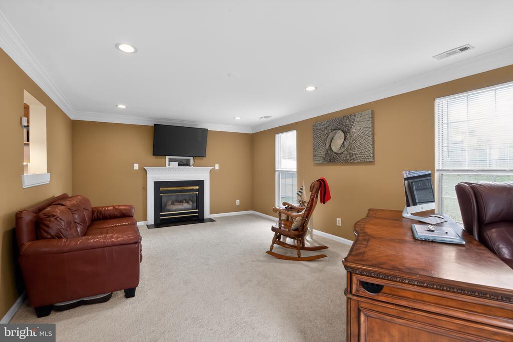 6404 WILLOW POND DR, FREDERICKSBURG, Virginia 22407, 3 Bedrooms Bedrooms, ,2 BathroomsBathrooms,Residential,6404 WILLOW POND DR,VASP2042706 MLS # VASP2042706