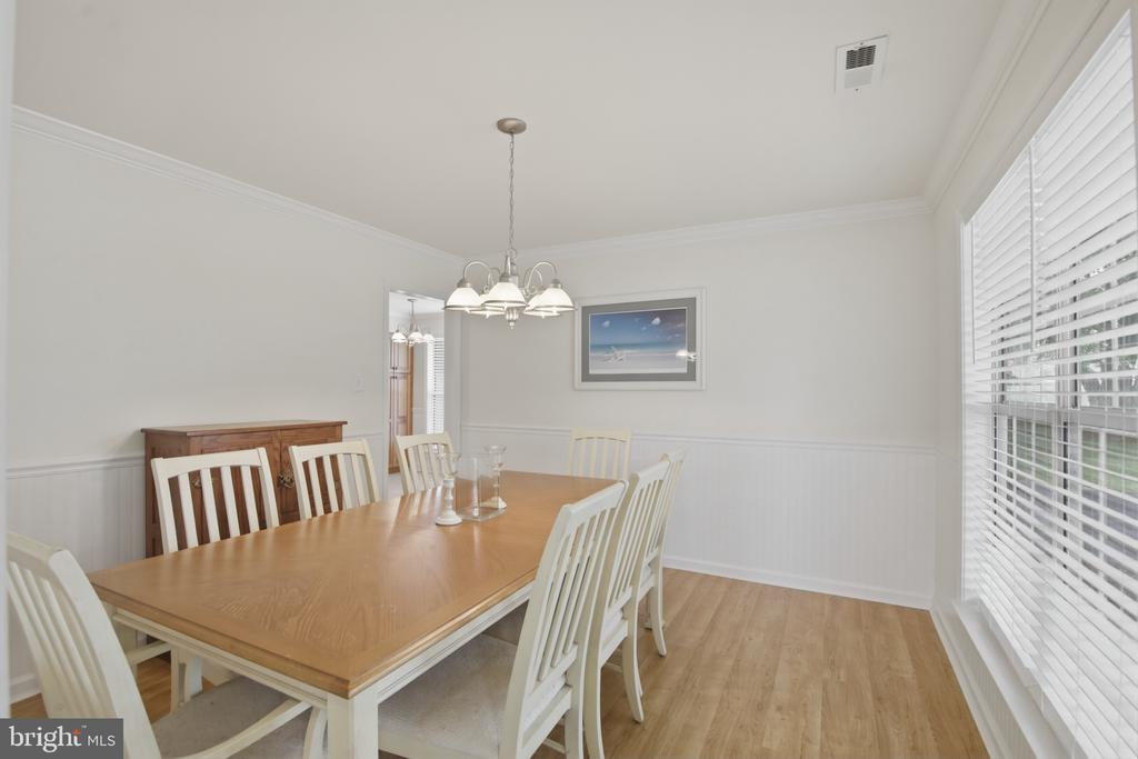 6404 WILLOW POND DR, FREDERICKSBURG, Virginia 22407, 3 Bedrooms Bedrooms, ,2 BathroomsBathrooms,Residential,6404 WILLOW POND DR,VASP2042706 MLS # VASP2042706