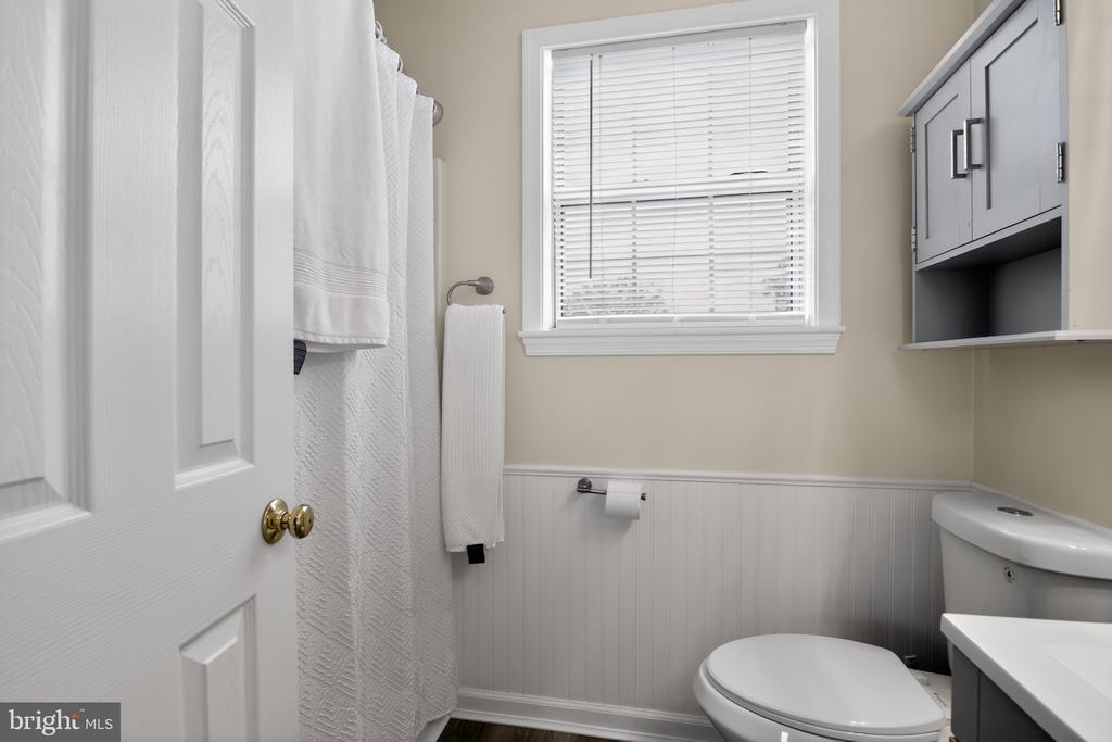 6404 WILLOW POND DR, FREDERICKSBURG, Virginia 22407, 3 Bedrooms Bedrooms, ,2 BathroomsBathrooms,Residential,6404 WILLOW POND DR,VASP2042706 MLS # VASP2042706