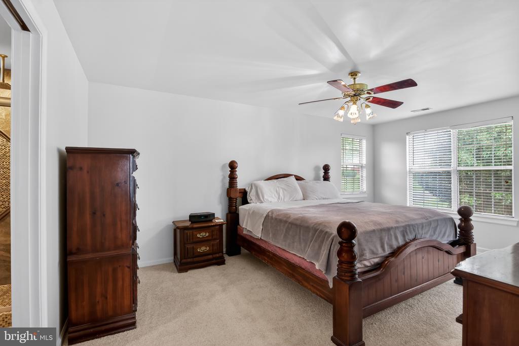 6404 WILLOW POND DR, FREDERICKSBURG, Virginia 22407, 3 Bedrooms Bedrooms, ,2 BathroomsBathrooms,Residential,6404 WILLOW POND DR,VASP2042706 MLS # VASP2042706