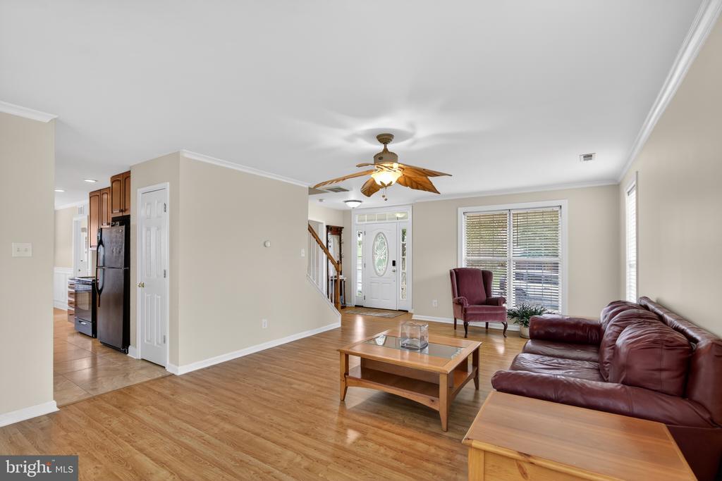 6404 WILLOW POND DR, FREDERICKSBURG, Virginia 22407, 3 Bedrooms Bedrooms, ,2 BathroomsBathrooms,Residential,6404 WILLOW POND DR,VASP2042706 MLS # VASP2042706