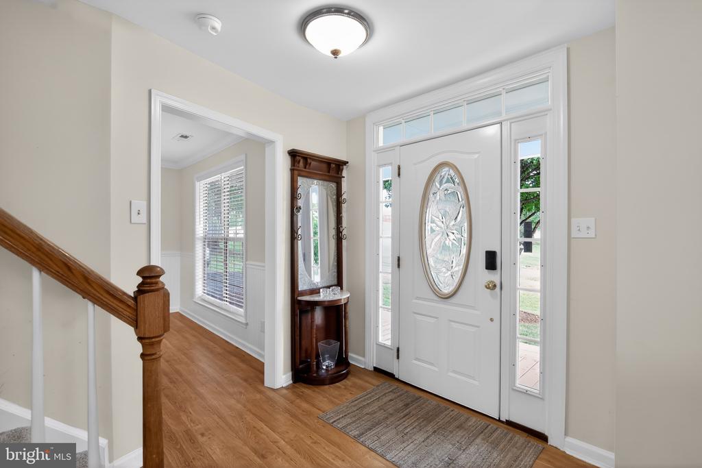 6404 WILLOW POND DR, FREDERICKSBURG, Virginia 22407, 3 Bedrooms Bedrooms, ,2 BathroomsBathrooms,Residential,6404 WILLOW POND DR,VASP2042706 MLS # VASP2042706