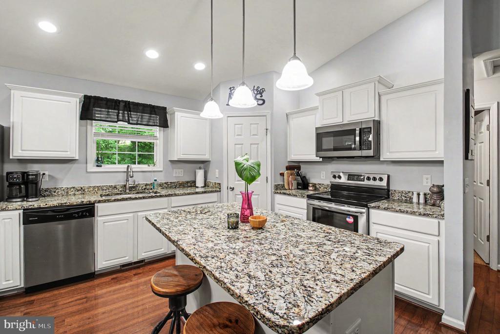 508 GENERAL, SPOTSYLVANIA, Virginia 22551, 3 Bedrooms Bedrooms, ,2 BathroomsBathrooms,Residential,508 GENERAL,VASP2042820 MLS # VASP2042820 508 GENERAL, SPOTSYLVANIA, Virginia 22551, 3 Bedrooms Bedrooms, ,2 BathroomsBathrooms,Residential,508 GENERAL,VASP2042820 MLS # VASP2042820