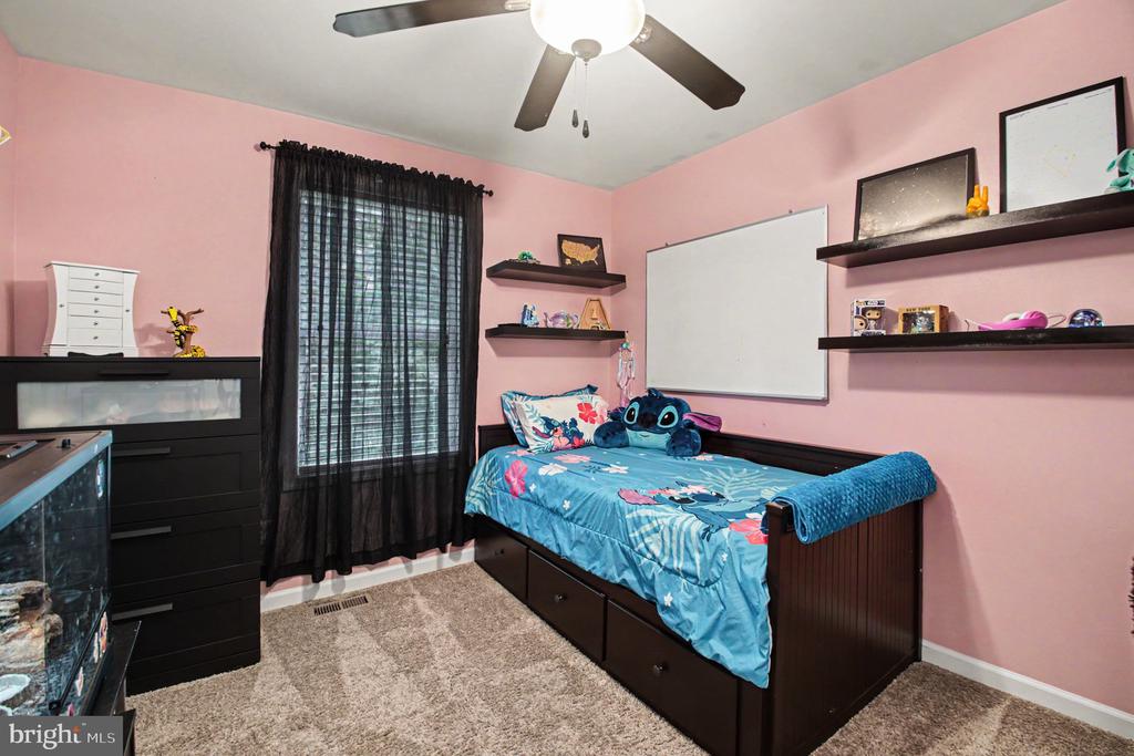 508 GENERAL, SPOTSYLVANIA, Virginia 22551, 3 Bedrooms Bedrooms, ,2 BathroomsBathrooms,Residential,508 GENERAL,VASP2042820 MLS # VASP2042820 508 GENERAL, SPOTSYLVANIA, Virginia 22551, 3 Bedrooms Bedrooms, ,2 BathroomsBathrooms,Residential,508 GENERAL,VASP2042820 MLS # VASP2042820
