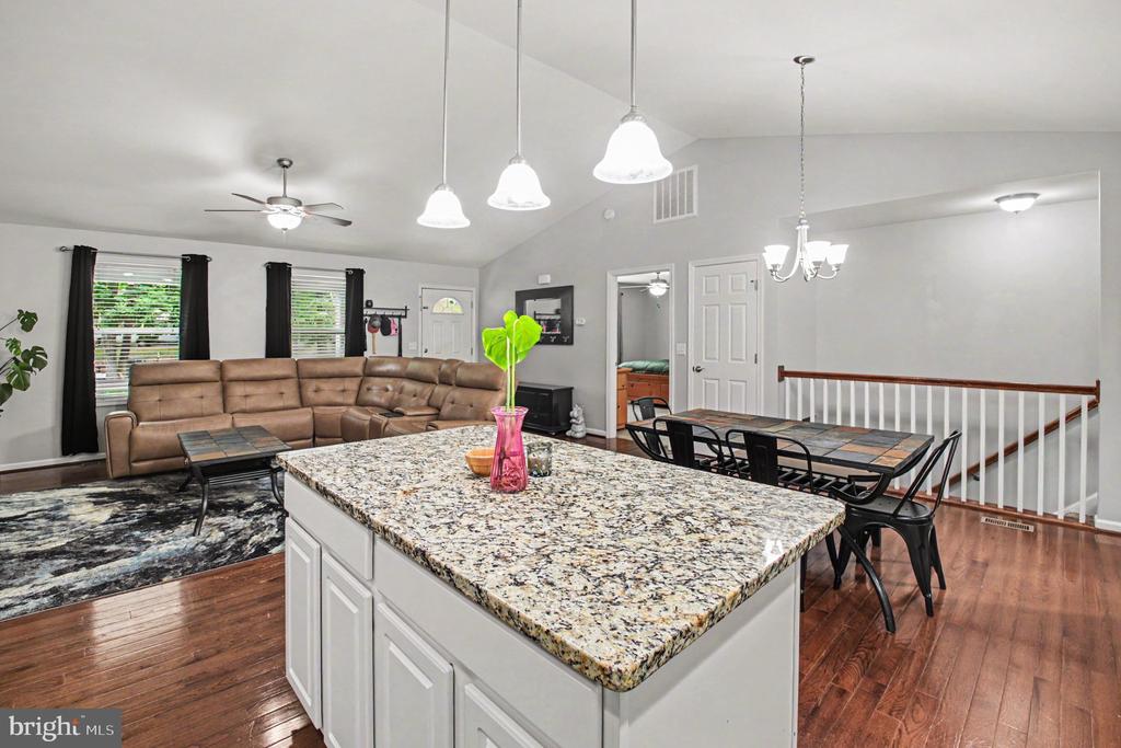 508 GENERAL, SPOTSYLVANIA, Virginia 22551, 3 Bedrooms Bedrooms, ,2 BathroomsBathrooms,Residential,508 GENERAL,VASP2042820 MLS # VASP2042820 508 GENERAL, SPOTSYLVANIA, Virginia 22551, 3 Bedrooms Bedrooms, ,2 BathroomsBathrooms,Residential,508 GENERAL,VASP2042820 MLS # VASP2042820
