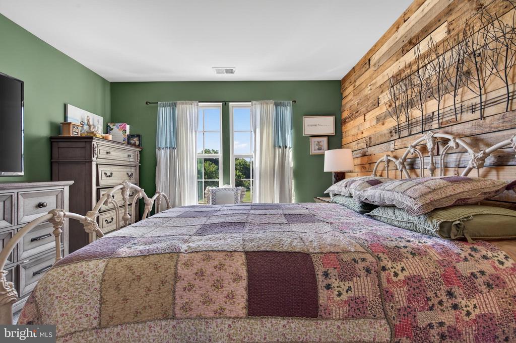 15610 GREAT BRG, CULPEPER, Virginia 22701, 5 Bedrooms Bedrooms, ,4 BathroomsBathrooms,Residential,15610 GREAT BRG,VACU2013900 MLS # VACU2013900