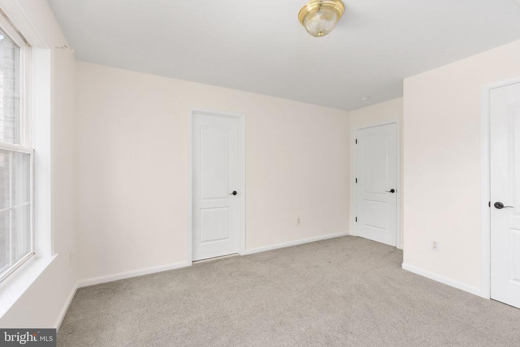 581 WINDERMERE DR, CULPEPER, Virginia 22701, 5 Bedrooms Bedrooms, ,4 BathroomsBathrooms,Residential,581 WINDERMERE DR,VACU2013458 MLS # VACU2013458 581 WINDERMERE DR, CULPEPER, Virginia 22701, 5 Bedrooms Bedrooms, ,4 BathroomsBathrooms,Residential,581 WINDERMERE DR,VACU2013458 MLS # VACU2013458