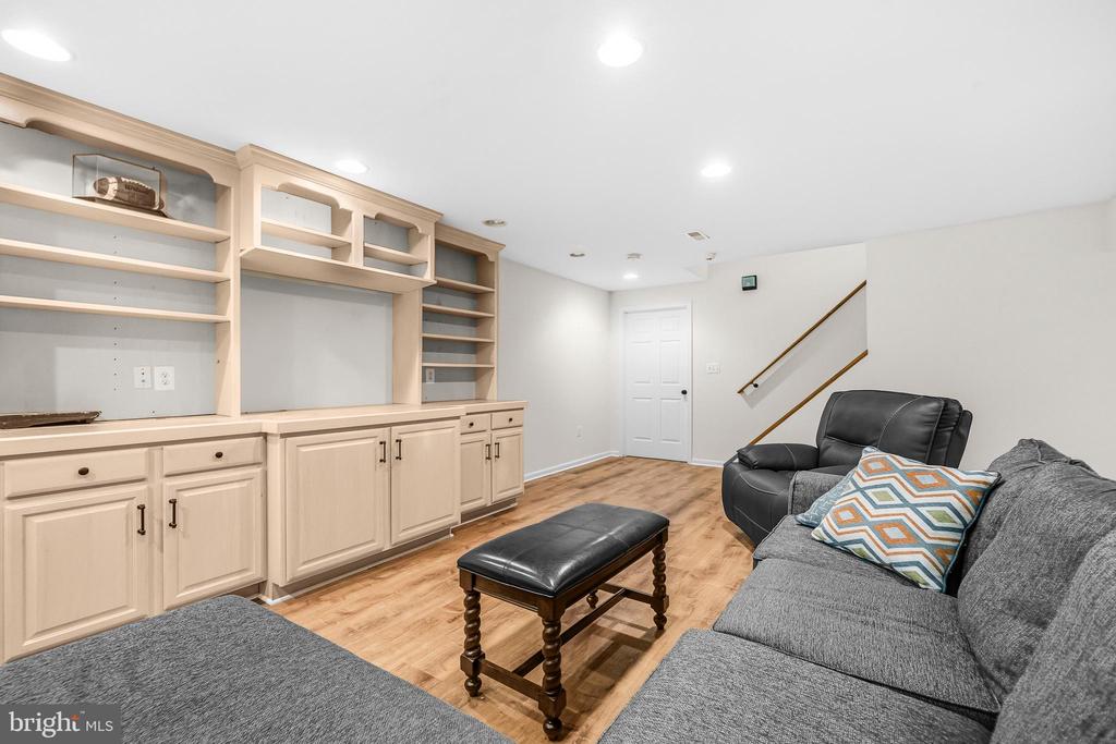 7203 LEETON CT, WARRENTON, Virginia 20186, 4 Bedrooms Bedrooms, ,4 BathroomsBathrooms,Residential,7203 LEETON CT,VAFQ2022358 MLS # VAFQ2022358 7203 LEETON CT, WARRENTON, Virginia 20186, 4 Bedrooms Bedrooms, ,4 BathroomsBathrooms,Residential,7203 LEETON CT,VAFQ2022358 MLS # VAFQ2022358
