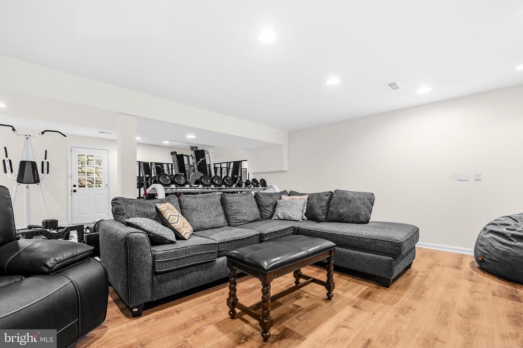 7203 LEETON CT, WARRENTON, Virginia 20186, 4 Bedrooms Bedrooms, ,4 BathroomsBathrooms,Residential,7203 LEETON CT,VAFQ2022358 MLS # VAFQ2022358 7203 LEETON CT, WARRENTON, Virginia 20186, 4 Bedrooms Bedrooms, ,4 BathroomsBathrooms,Residential,7203 LEETON CT,VAFQ2022358 MLS # VAFQ2022358