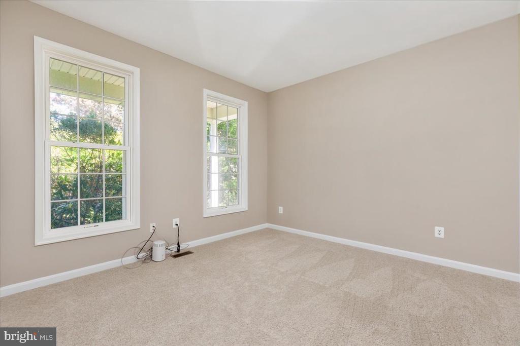 1117 VIRGINIA AVE, CULPEPER, Virginia 22701, 4 Bedrooms Bedrooms, ,3 BathroomsBathrooms,Residential,1117 VIRGINIA AVE,VACU2013876 MLS # VACU2013876