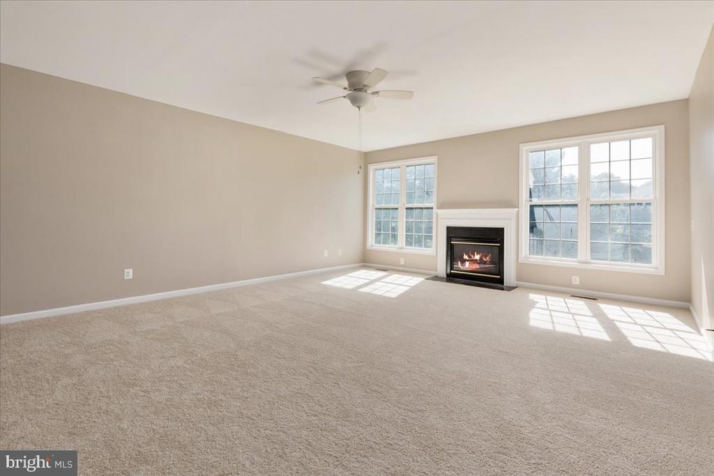 1117 VIRGINIA AVE, CULPEPER, Virginia 22701, 4 Bedrooms Bedrooms, ,3 BathroomsBathrooms,Residential,1117 VIRGINIA AVE,VACU2013876 MLS # VACU2013876
