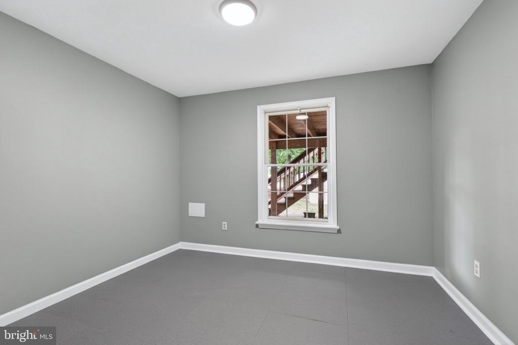 11705 ALTON CT, FREDERICKSBURG, Virginia 22408, 6 Bedrooms Bedrooms, ,3 BathroomsBathrooms,Residential,11705 ALTON CT,VASP2042666 MLS # VASP2042666 11705 ALTON CT, FREDERICKSBURG, Virginia 22408, 6 Bedrooms Bedrooms, ,3 BathroomsBathrooms,Residential,11705 ALTON CT,VASP2042666 MLS # VASP2042666