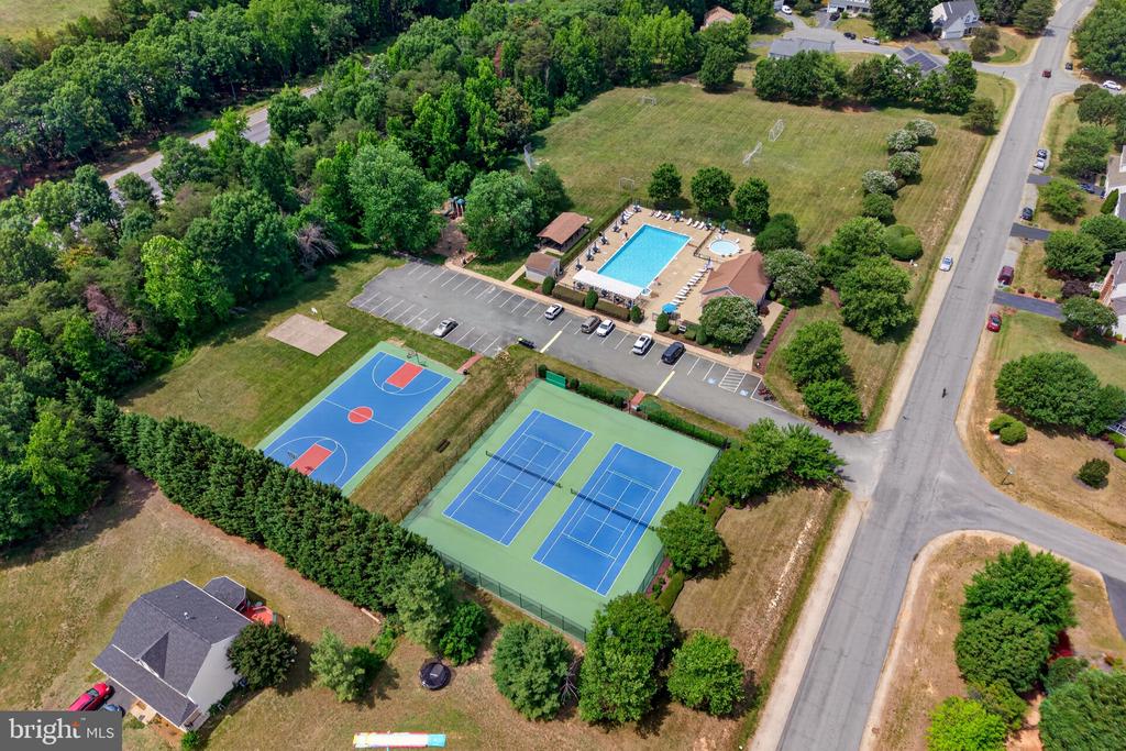 11705 ALTON CT, FREDERICKSBURG, Virginia 22408, 6 Bedrooms Bedrooms, ,3 BathroomsBathrooms,Residential,11705 ALTON CT,VASP2042666 MLS # VASP2042666 11705 ALTON CT, FREDERICKSBURG, Virginia 22408, 6 Bedrooms Bedrooms, ,3 BathroomsBathrooms,Residential,11705 ALTON CT,VASP2042666 MLS # VASP2042666
