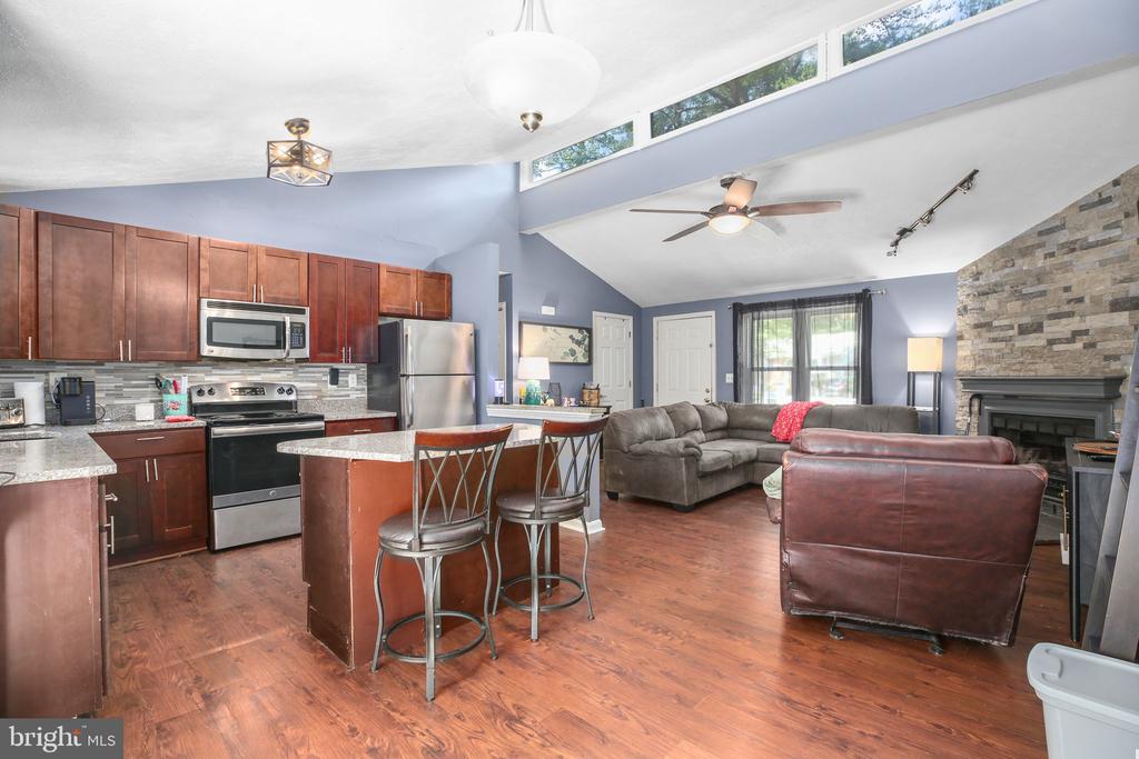 218 MUSKET LN, LOCUST GROVE, Virginia 22508, 2 Bedrooms Bedrooms, ,1 BathroomBathrooms,Residential,218 MUSKET LN,VAOR2014362 MLS # VAOR2014362