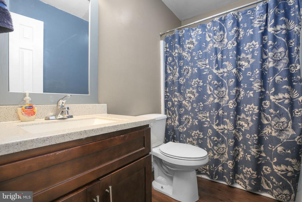 218 MUSKET LN, LOCUST GROVE, Virginia 22508, 2 Bedrooms Bedrooms, ,1 BathroomBathrooms,Residential,218 MUSKET LN,VAOR2014362 MLS # VAOR2014362