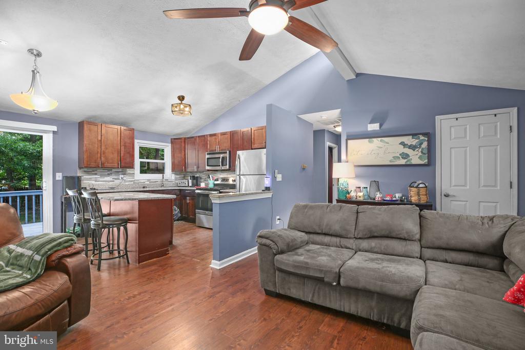 218 MUSKET LN, LOCUST GROVE, Virginia 22508, 2 Bedrooms Bedrooms, ,1 BathroomBathrooms,Residential,218 MUSKET LN,VAOR2014362 MLS # VAOR2014362